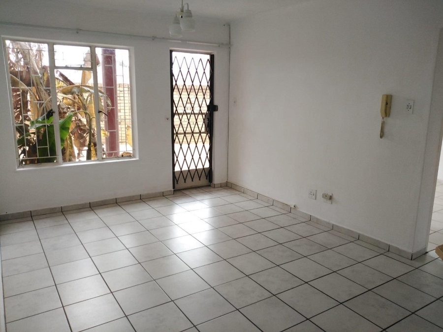 1 Bedroom Property for Sale in Kannoniers Park North West